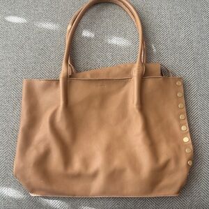 Hammitt Oliver Zip- Toast Tan/Brushed Gold